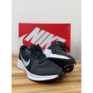 Size 9.5 - Nike Quest 4 Black White - DA1105-006